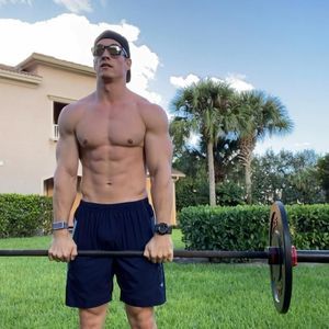 Meet your Posher, Joel